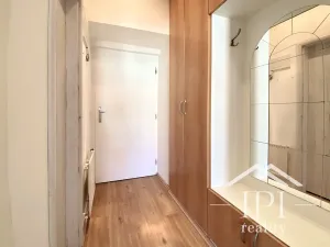 Pronájem bytu 1+1, Praha - Košíře, Mahenova, 37 m2