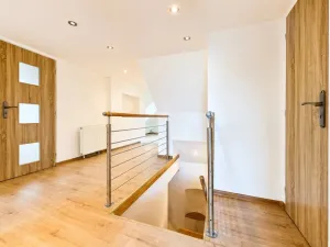 Prodej rodinného domu, Hora Svatého Šebestiána, 295 m2