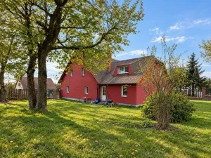 Prodej rodinného domu, Hora Svatého Šebestiána, 295 m2