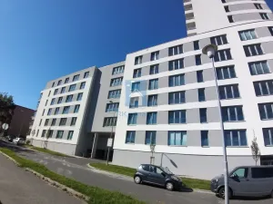 Pronájem bytu 2+kk, Plzeň, Nemocniční, 71 m2