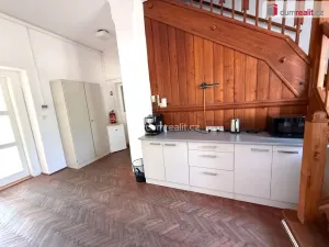 Pronájem kanceláře, Veltrusy, Palackého, 63 m2