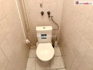Pronájem kanceláře, Veltrusy, Palackého, 63 m2