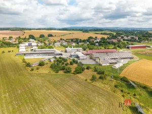 Prodej komerčního pozemku, Val, 5636 m2