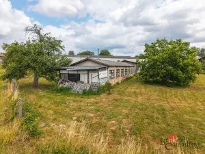 Prodej komerčního pozemku, Val, 5636 m2