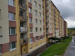 Pronájem bytu 1+1, Most, Marš. Rybalka, 35 m2