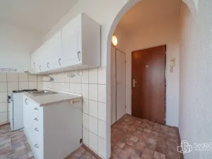 Prodej bytu 1+1, Sokolov, Slavíčkova, 39 m2