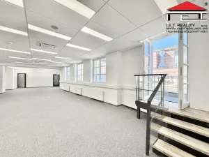 Pronájem kanceláře, Brno, Starobrněnská, 153 m2