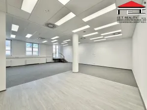 Pronájem kanceláře, Brno, Starobrněnská, 153 m2
