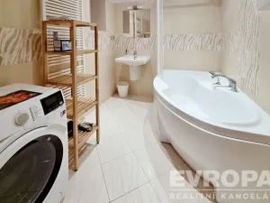 Pronájem bytu 2+1, Praha - Bubeneč, Jugoslávských partyzánů, 60 m2