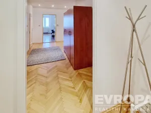 Pronájem bytu 2+1, Praha - Bubeneč, Jugoslávských partyzánů, 60 m2