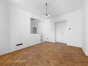 Prodej bytu 3+1, Praha - Vinohrady, Rubešova, 113 m2
