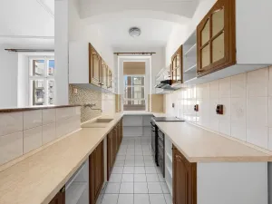 Prodej bytu 3+1, Praha - Vinohrady, Rubešova, 113 m2
