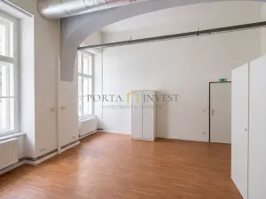 Pronájem obchodního prostoru, Praha - Nové Město, Žitná, 179 m2
