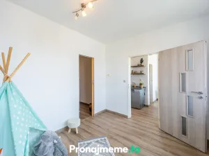 Pronájem bytu 3+1, Znojmo, Dukelských bojovníků, 56 m2