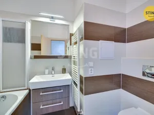 Pronájem bytu 1+kk, Olomouc - Nové Sady, Novosadský dvůr, 43 m2