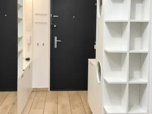Pronájem bytu 2+kk, Praha, Konstantinova, 43 m2