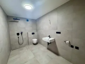 Prodej rodinného domu, Hroznová Lhota, 145 m2