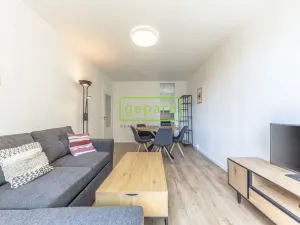 Pronájem bytu 3+kk, Praha, Šimůnkova, 60 m2