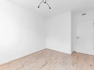 Pronájem bytu 2+kk, Praha - Malešice, Univerzitní, 53 m2