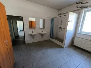 Pronájem skladu, Ústí nad Labem, U Skladiště, 1250 m2