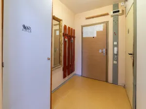 Prodej bytu 2+1, Praha - Ruzyně, Ciolkovského, 43 m2