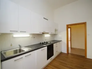 Pronájem bytu 3+1, Praha - Smíchov, V lesíčku, 104 m2