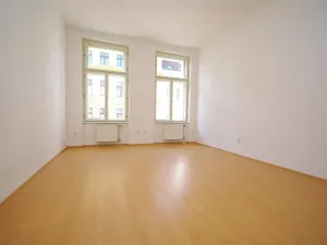 Pronájem bytu 3+1, Praha - Smíchov, V lesíčku, 104 m2