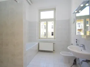Pronájem bytu 3+1, Praha - Smíchov, V lesíčku, 104 m2