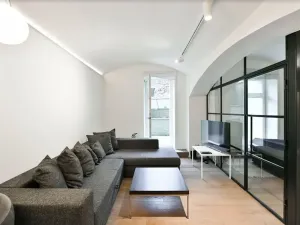 Pronájem bytu 2+kk, Praha - Vinohrady, Laubova, 50 m2
