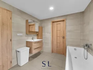 Prodej rodinného domu, Skalice u České Lípy, 316 m2