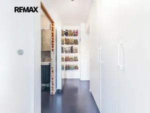 Prodej bytu 2+kk, Praha - Břevnov, Na Petřinách, 41 m2