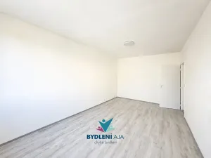 Prodej bytu 2+1, Krupka, Karla Čapka, 62 m2