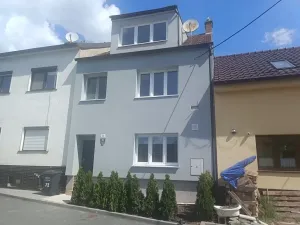 Pronájem bytu 1+kk, Brno, Vzhledná, 41 m2