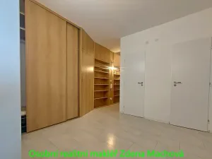 Pronájem bytu 3+kk, Praha - Háje, Brechtova, 67 m2
