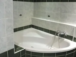 Pronájem bytu 1+1, Chomutov, Skalková, 35 m2