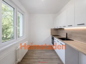 Pronájem bytu 2+1, Karviná - Nové Město, Kořenského, 52 m2