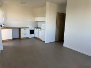 Pronájem bytu 2+1, Ostrava - Poruba, Resslova, 56 m2