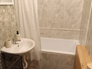 Prodej bytu 1+kk, Ústí nad Labem - Krásné Březno, V Oblouku, 32 m2