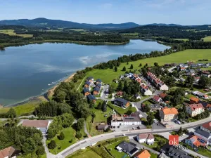 Prodej rodinného domu, Černá v Pošumaví, 160 m2