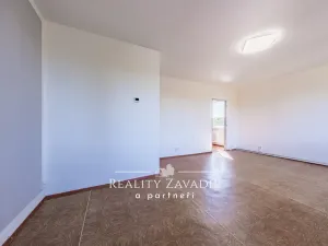Pronájem bytu 2+1, Praha - Lhotka, U lesa, 60 m2