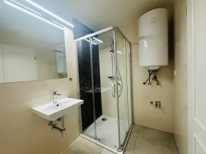 Pronájem bytu 2+kk, Praha - Vinohrady, Varšavská, 56 m2