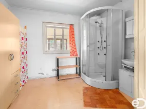 Prodej vícegeneračního domu, Mikulášovice, 288 m2