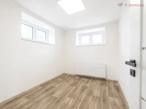 Pronájem bytu 3+1, Lhota, 95 m2