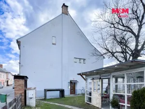 Prodej bytu 3+1, Volary, Náměstí, 96 m2