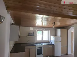 Prodej rodinného domu, Vinařice, 140 m2