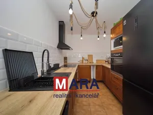 Prodej bytu 4+kk, Mikulovice, Hlavní, 109 m2