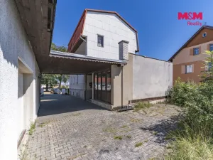 Prodej bytu 3+1, Hranice, Tovární, 170 m2