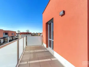 Prodej bytu 3+kk, Hradec Králové, 77 m2