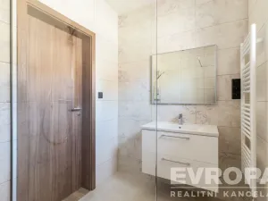 Prodej rodinného domu, Okrouhlice - Chlístov, 169 m2