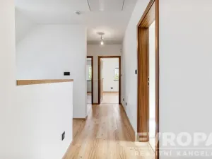 Prodej rodinného domu, Okrouhlice - Chlístov, 169 m2